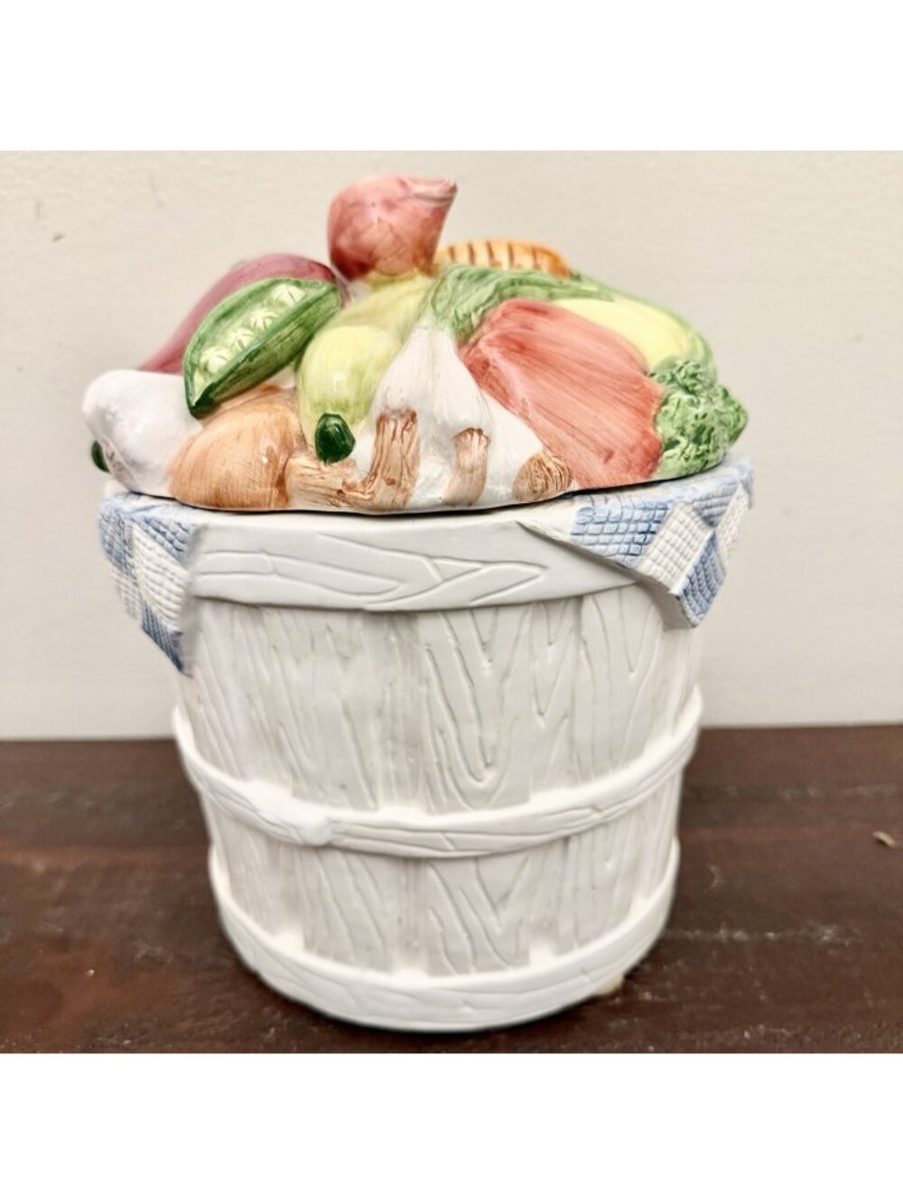 Figi 1996 Vegetable Basket Cookie Jar Farmhouse Cottagecore Country Kitchen